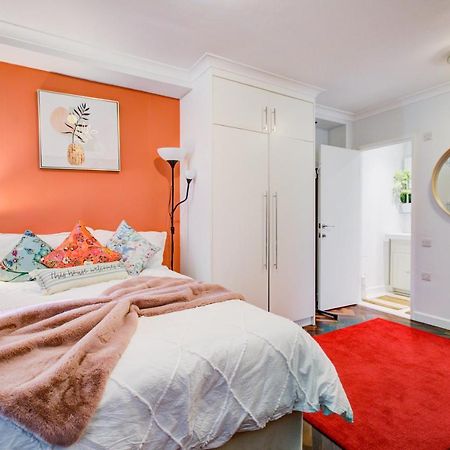 3-Bedroom, 3-Baths Apartment In Super Posh Marylebone, Central London, W1 Exterior foto