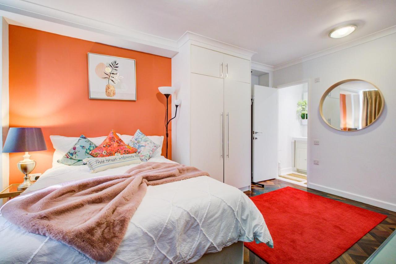 3-Bedroom, 3-Baths Apartment In Super Posh Marylebone, Central London, W1 Exterior foto